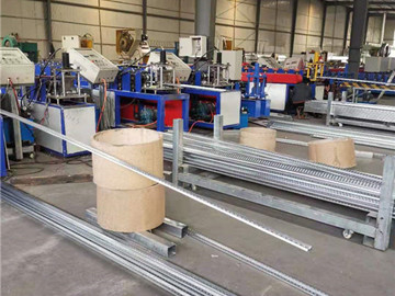 魚(yú)鱗網(wǎng)車(chē)間_副本.jpg 魚(yú)鱗網(wǎng)車(chē)間_副本.jpg